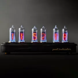 Lamp clock with a stand made of stained oak "Pastindicator"